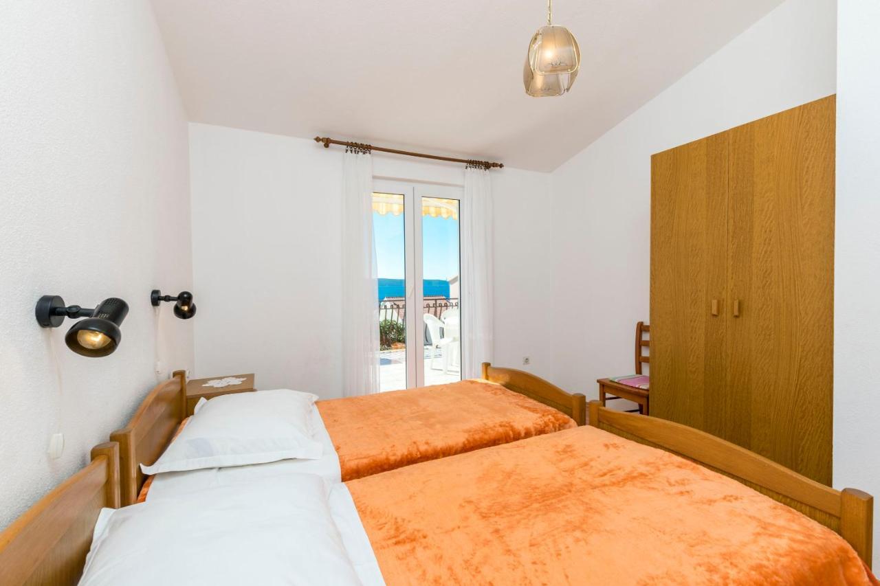 Apartments Neda Trogir Exteriör bild